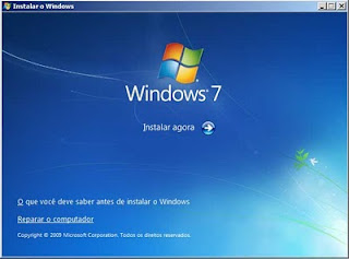 Tela inicial após carregar com o DVD do Windows 7