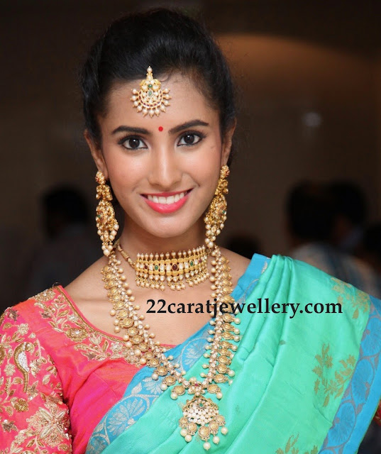 Telugu Actress in Antique Long Chain