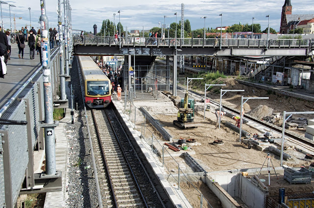 Baustelle, Warschauer Brücke, Eingangsgebäude S-Bahnhof Warschauer Straße 36, 10243 Berlin, 27.08.2014