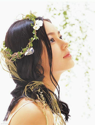 Han Ga In