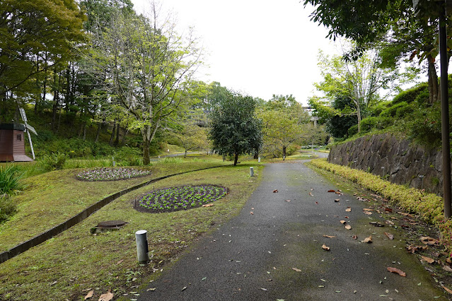 鳥取県西伯郡南部町鶴田　とっとり花回廊　花の谷