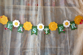 EasteMidnightCrafting.com Easter Cross Banner Spring Daffodil Flower Floral Framelits