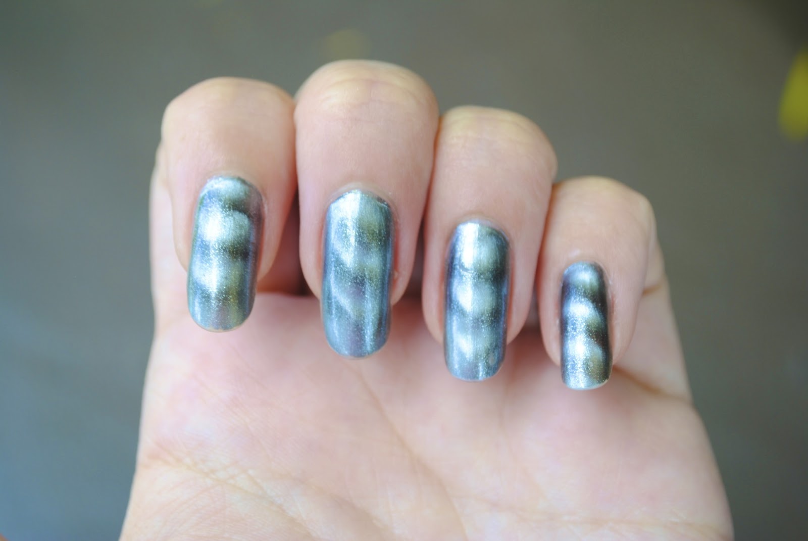 The Belle Diaries: Sally Hansen Magnetic Nail Color in Silver Elements