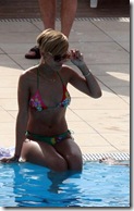 rihanna-052910-4