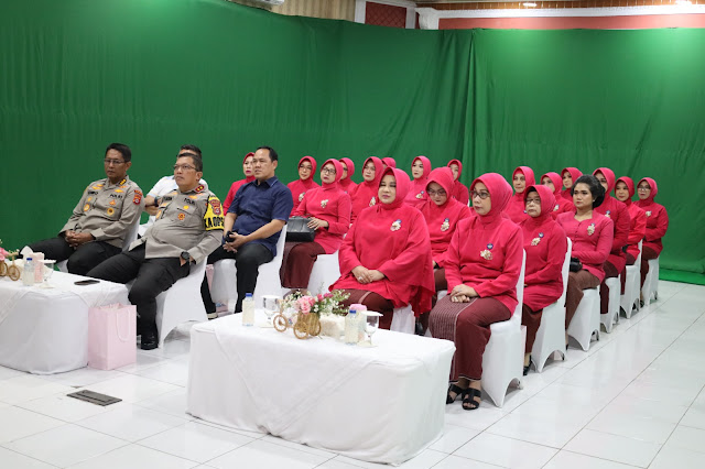 Polda Banten Ikuti Upacara Peringatan HUT Ke-44 Yayasan Kemala Bhayangkari Tahun 2024 Melalui Zoom Meeting