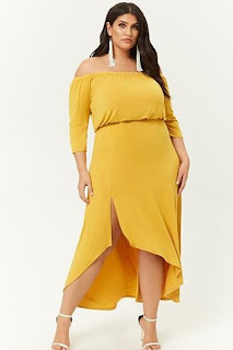 Vestido para mujeres curvy. Fiesta en el jardín