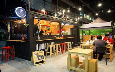 10 Contoh desain cafe container unik dan minimalis 