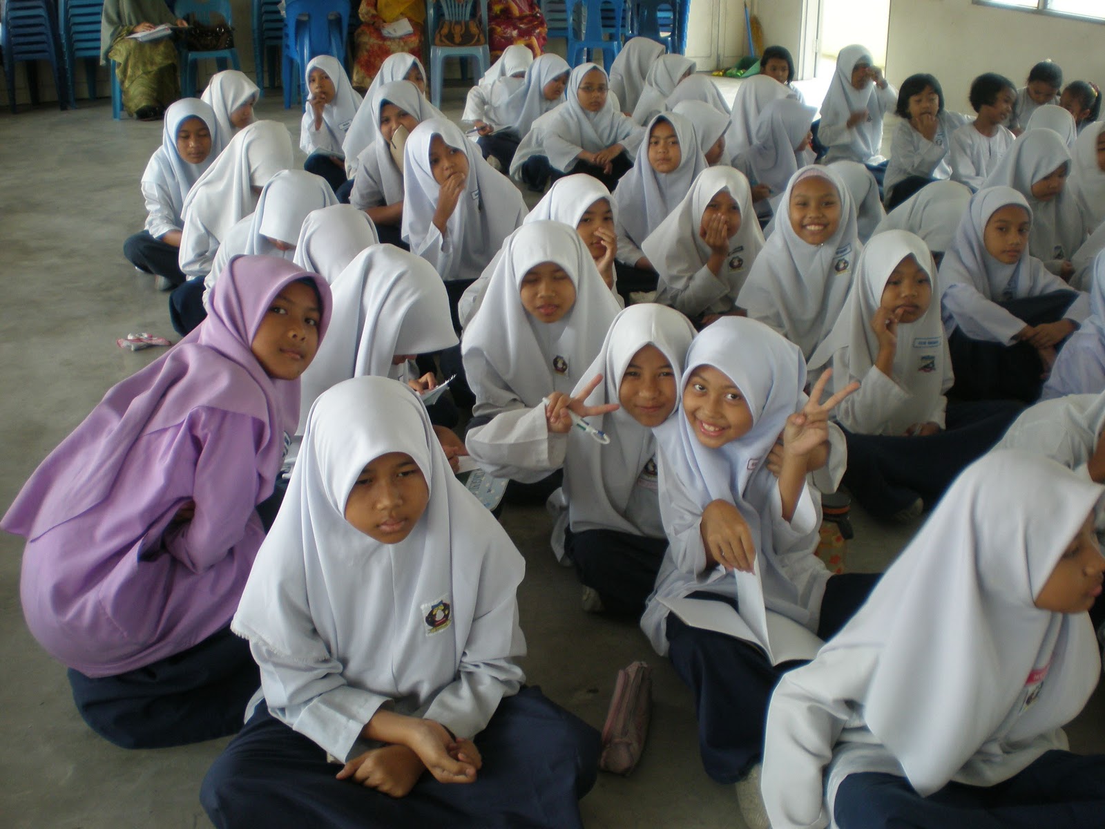 Contohcontoh Karangan Sekolah Rendah Kenangan SKST 2009