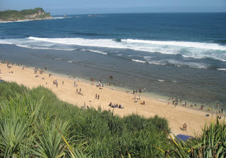 Pantai Nampu Wonogiri