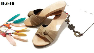 Sandal Kelom Wedges