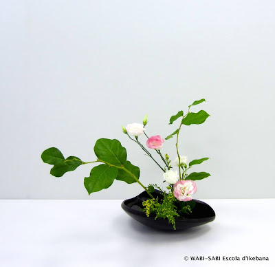 Ikebana-moribana-freestyle-wabisabi-escoladikebana