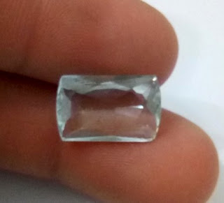 Excellent Aquamarine Gemstone