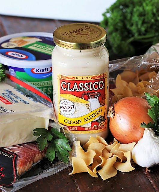 Turkey-Bacon Alfredo Casserole Ingredients Image
