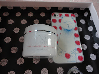 glossybox, cleanser, duo