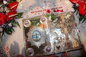Τίμιο Ξύλο από την Ιερά Μονή Αγίου Αθανασίου Εράτυρας Κοζάνης http://leipsanothiki.blogspot.be/