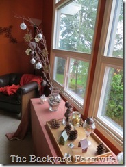 winter decor - The Backyard Farmwife
