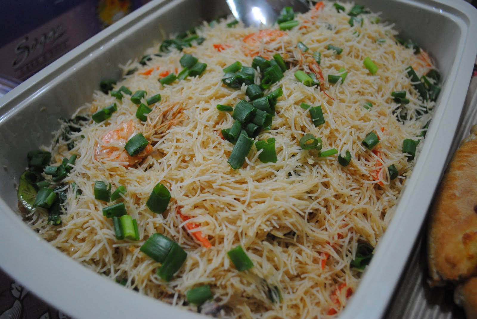 Dari Dapur Oren Ku Mee  Hoon Goreng Tom Yam 