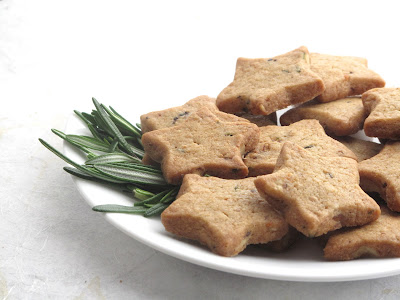 Gourmet cookie recipe: toasted rosemary orange walnut