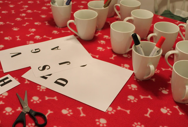 Christmas crafty idea - Homemade Mugs