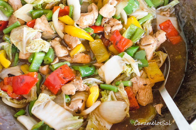 Frango com Vegetais e Molho Shoyu