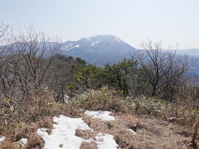 孝霊山　山頂からの風景