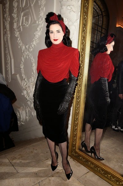 Dita Von Teese Front Row Jean Paul Gaultier dbkLXmN1jqPl