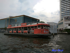 Chow Phraya River Cruise Boat