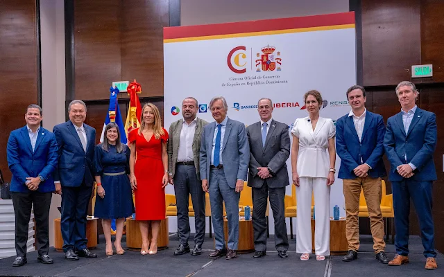 Destacados inversionistas turísticos españoles en el país protagonizan evento de la Cámara de Comercio de España