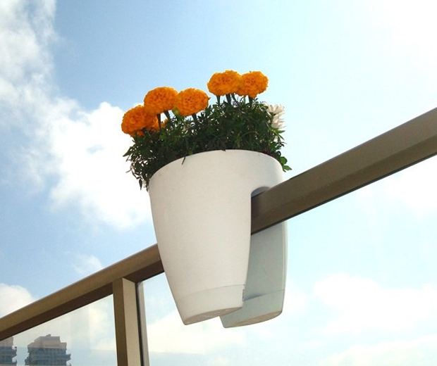 Greenbo Urban Railing Planter Balcony