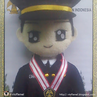 Boneka Flanel Wisuda STPI ( Sekolah Tinggi Penerbangan Indonesia) Curug 