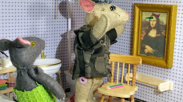 bêtises, baby mouse, écrire sur un tableau, vandal