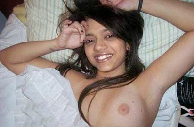 Cute Bangladeshi School Girls Become Nude