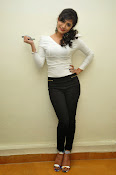 Smithika glamorous photo shoot-thumbnail-41