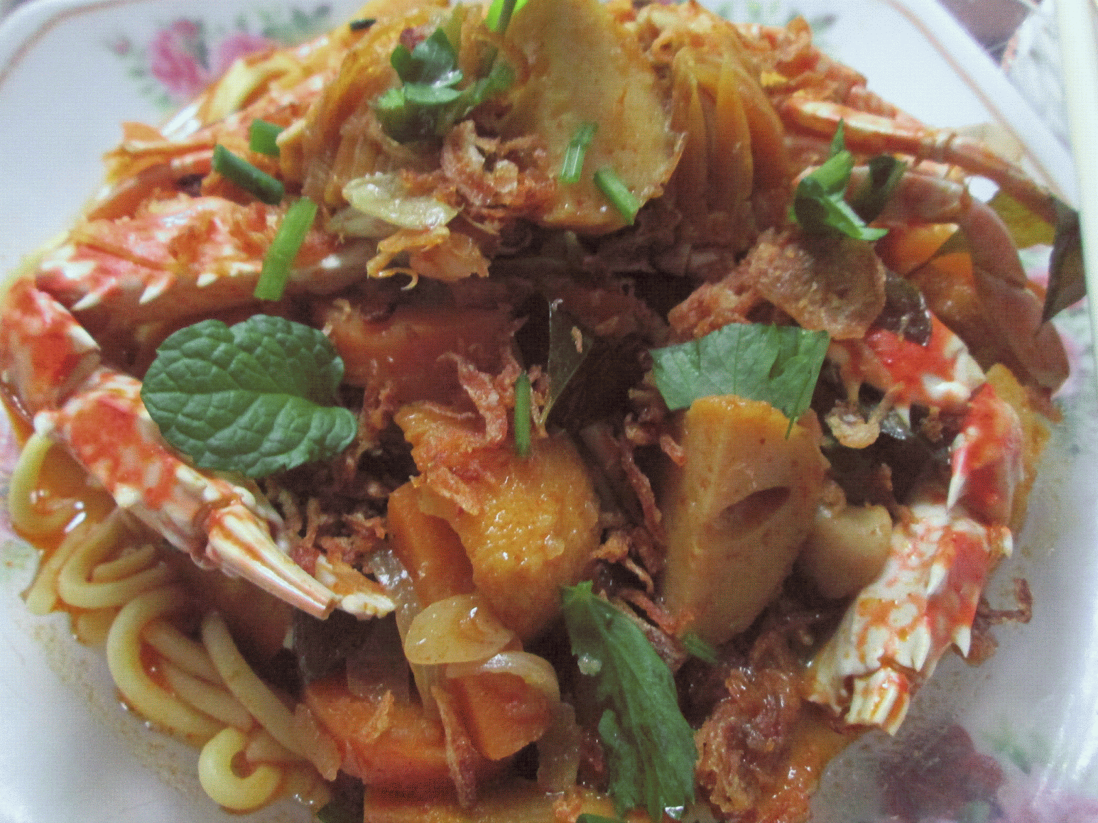 Yan's cottage: MEE KARI SEAFOOD