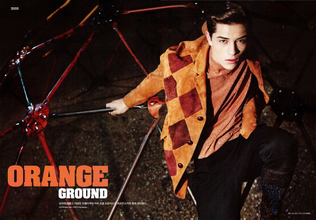 Francisco Lachowski — Orange Ground