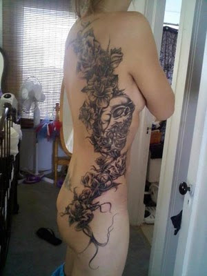 Hot Skull Tattoo Roses Tattoo Design Flower Tattoo design girl