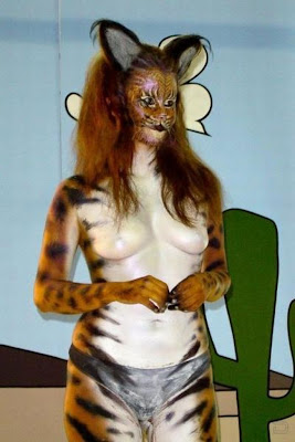 girls bodypaint