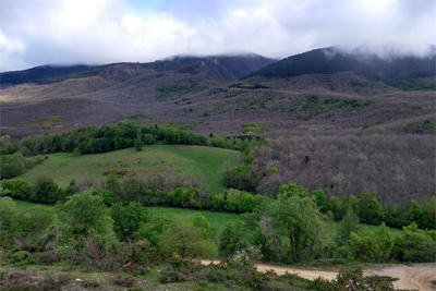 Sierra de Elgea vista desde la  sierra de Narvaja/Narbaxa