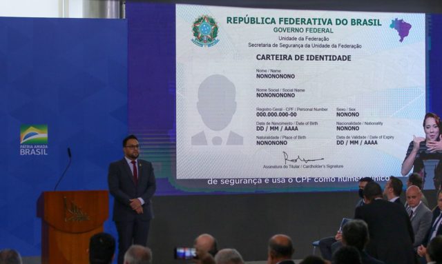 Novo RG será obrigatório a partir de 2023? Saiba mudanças