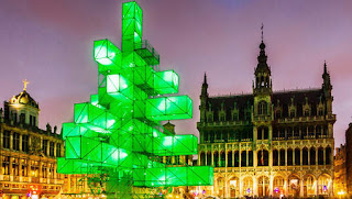 De Brusselse 'kubuskerstboom'