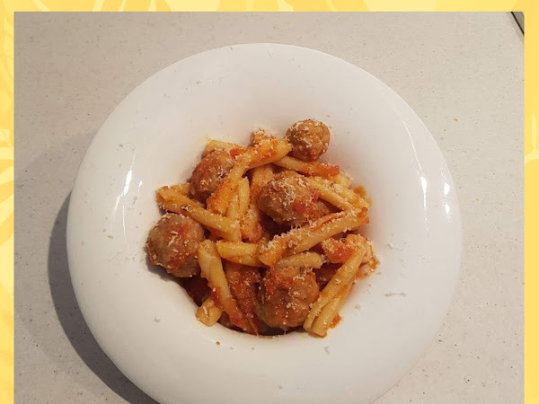 Pasta con le polpette 