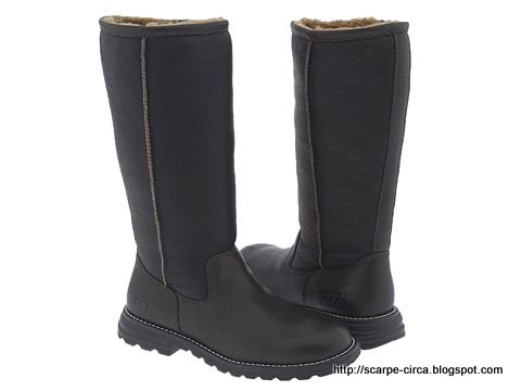 Scarpe circa:scarpe-11807637