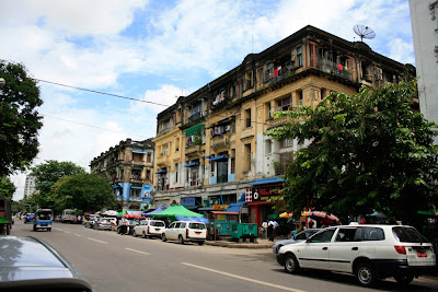 Solo Traveling ke Yangon, Myanmar : Hari ke-1 - Saesarez 