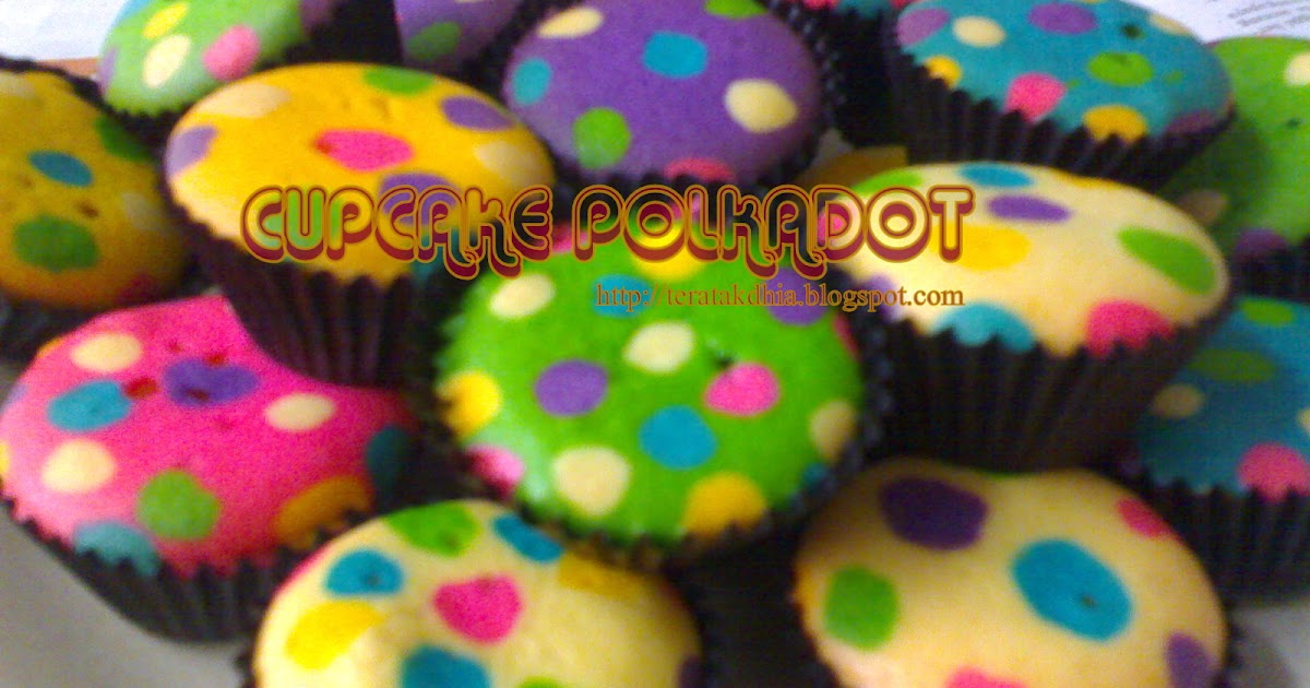 Yuslindhia Zamani: Cupcake Polkadot