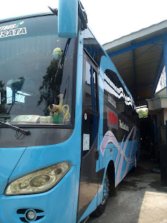  Sewa Bus Pariwisata PO. Iva Jaya Surabaya