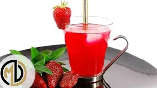 صورة لكأس عصير فراولة