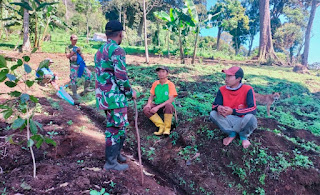 Sektor 23 Pembibitan Satgas Citarum Sub 1 Bongkor, Melaksanakan Komsos dan Patroli