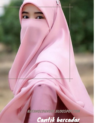 Wanita Cantik bercadar