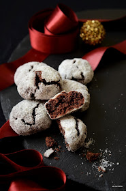chocolate-crinkle-cookies-ricetta