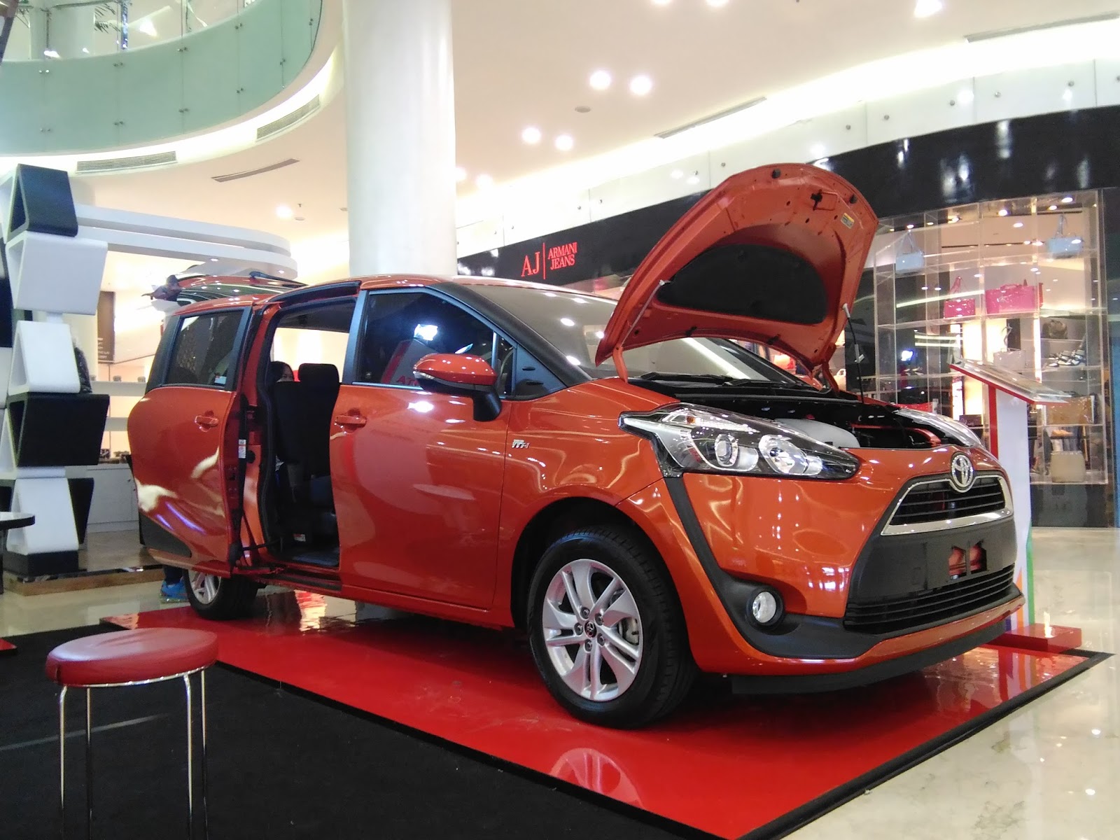 Toyota Sienta Too Sporty For A Japanese Family Car Petrol401byRizal